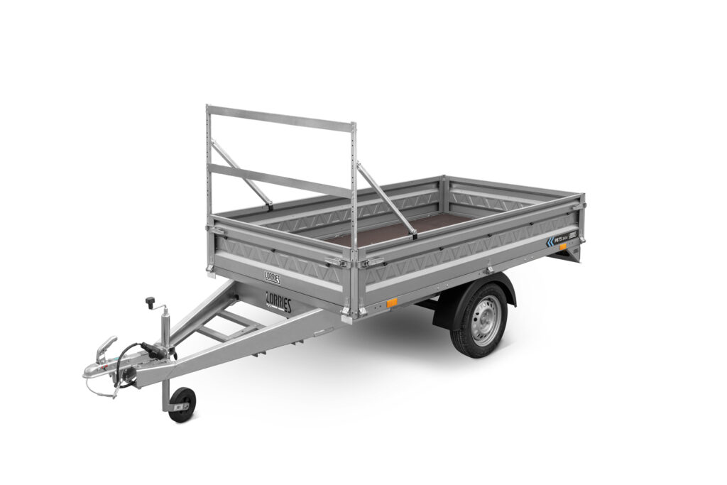 Light single-axle flatbed trailer with front railing