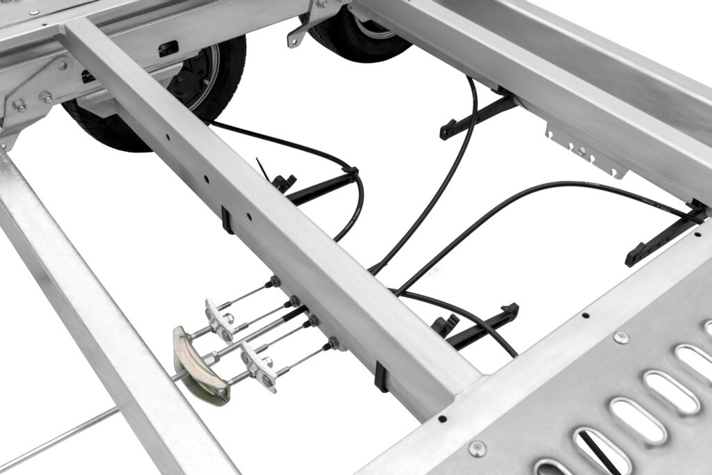 Integrierter Abschleppwagen mit 4,5-Meter-Rampe