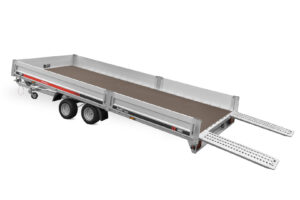 tow truck trailer with aluminum sides GVW 2700 kg 5.5 meters extended ramps